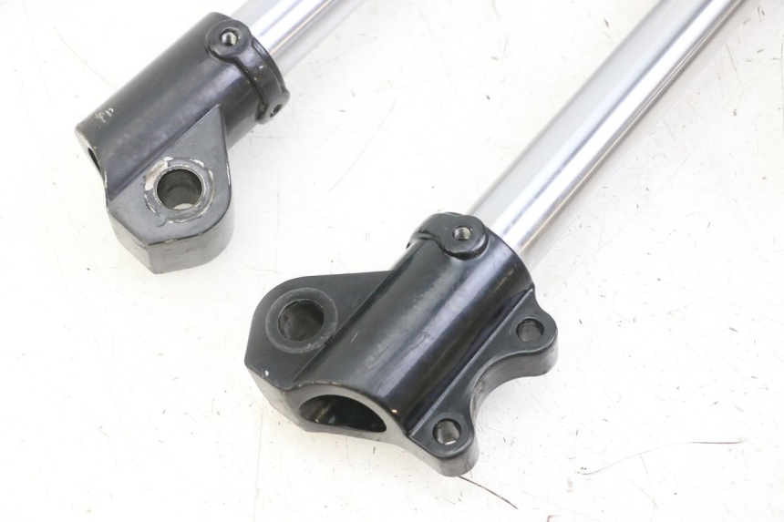 photo de FOURREAU FOURCHE APOLLO RXF 125 - Détails caractéristiques