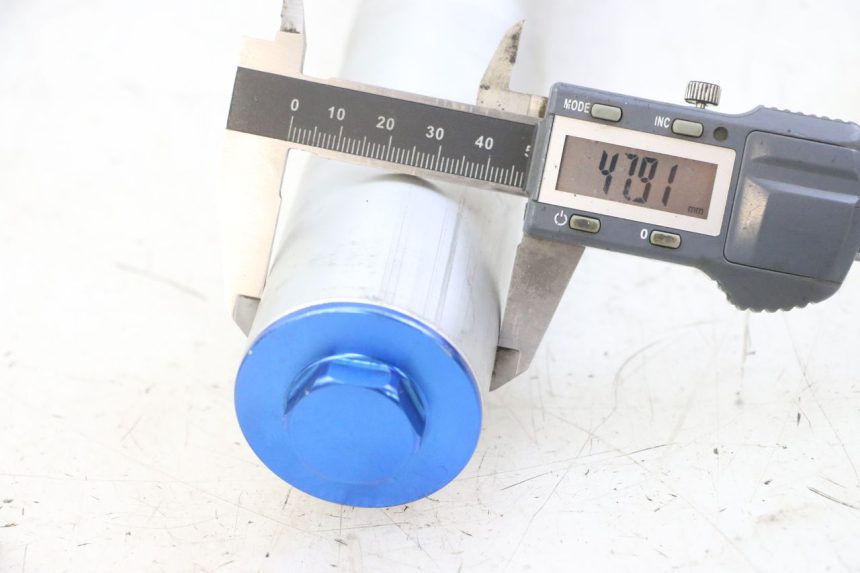 photo de FOURREAU FOURCHE APOLLO RXF 125 - Gros plan technique