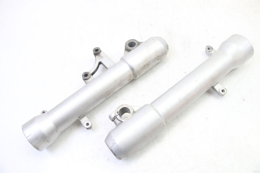 photo de FOURREAU FOURCHE PEUGEOT SATELIS 250 (2006 - 2012) - Autre angle de vue