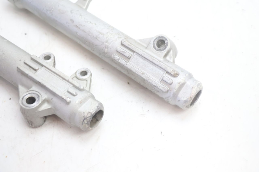 photo de FOURREAU FOURCHE YAMAHA SLIDER 50 (1999 - 2004) - Zoom état d’usage