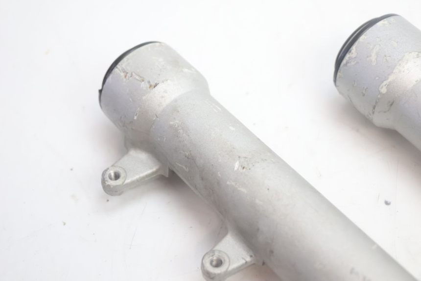 photo de FOURREAU FOURCHE YAMAHA SLIDER 50 (1999 - 2004) - Points de fixation
