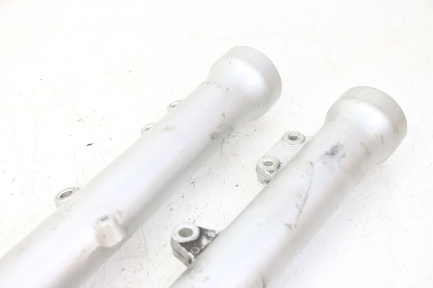 photo de FOURREAU FOURCHE TRIUMPH SPRINT 900 (1995 - 1998) - Pièce contrôlée