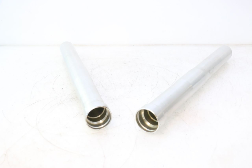 photo de FOURREAU FOURCHE DUCATI SS IE DS CARENEE 1000 (2002 - 2006) - Gros plan technique