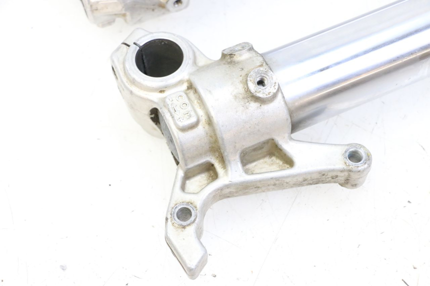 photo de FOURREAU FOURCHE KTM SUPERENDURO R 950 (2005 - 2009) - Vue d’ensemble