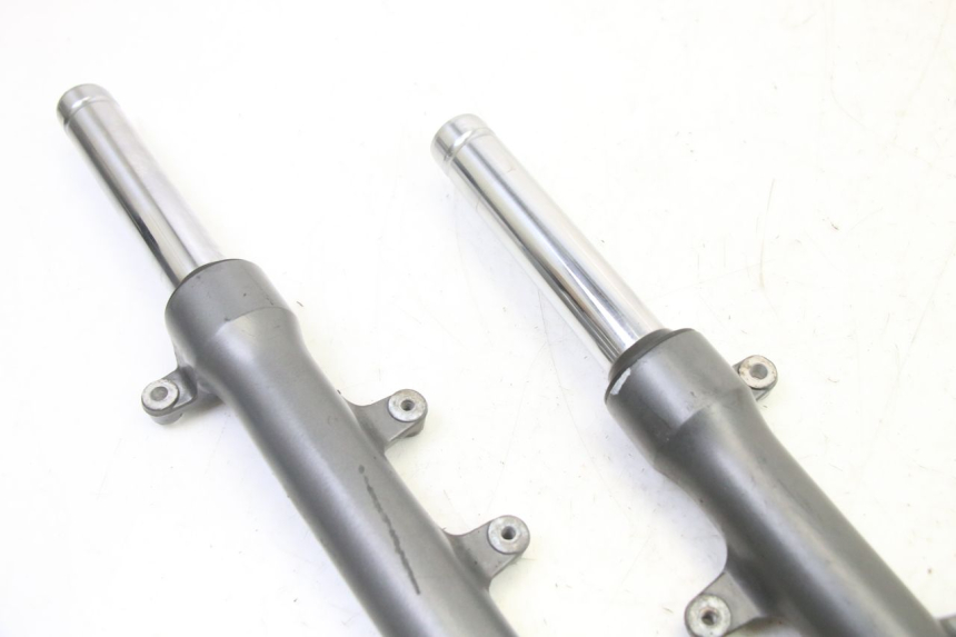 photo de FOURREAU FOURCHE APRILIA SXR 50 (2021 - 2023) - Détail de la pièce