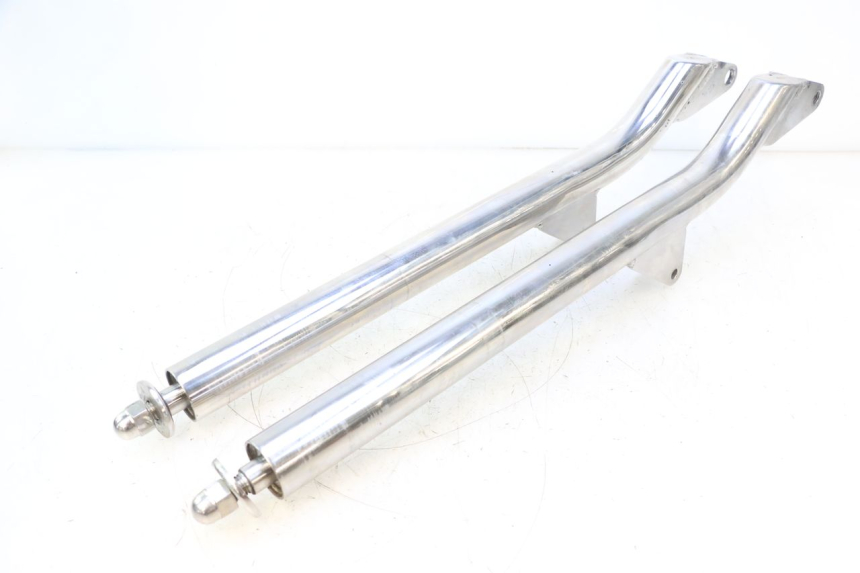 photo de FOURREAU FOURCHE BOOM TRIKE FUN 500 (2004 - 2010) - Gros plan technique