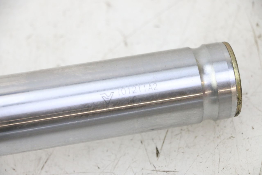 photo de FOURREAU FOURCHE PEUGEOT VIVACITY NEW 4T 50 (2008 - 2017) - Détail de la pièce