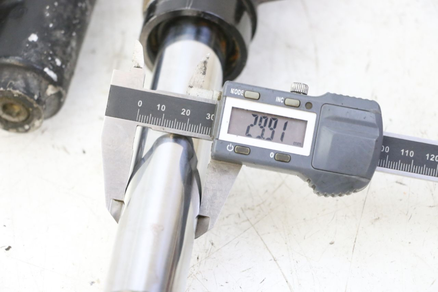 photo de FOURREAU FOURCHE MBK WAAP 125 (2008 - 2013) - Zoom état d’usage