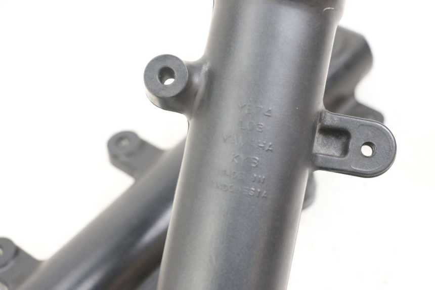 photo de FOURREAU FOURCHE YAMAHA XMAX X-MAX ABS 125 (2017 - 2020) - Autre angle de vue