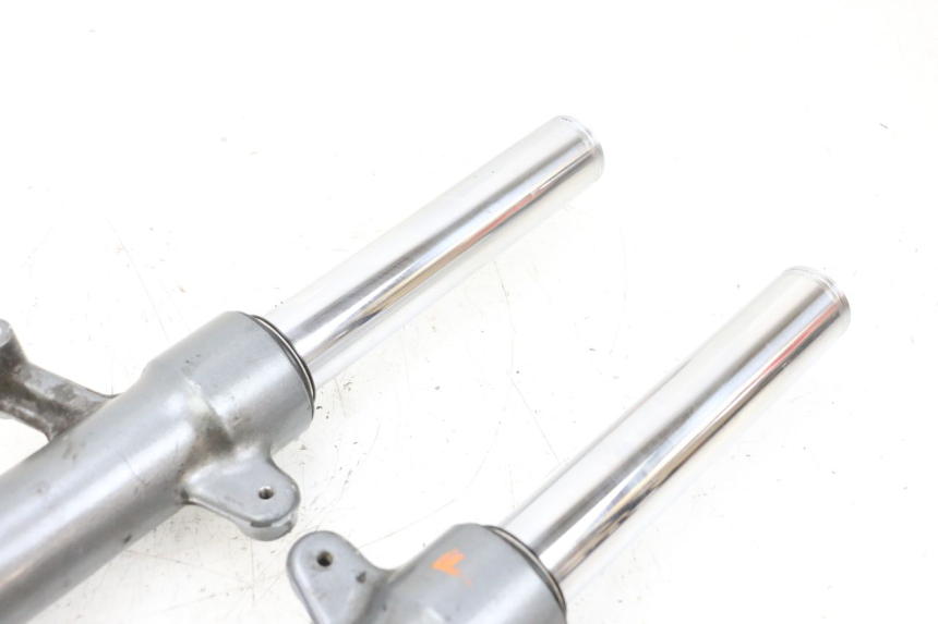 photo de FOURREAU FOURCHE YAMAHA XMAX X-MAX 125 (2006 - 2009) - Vue produit