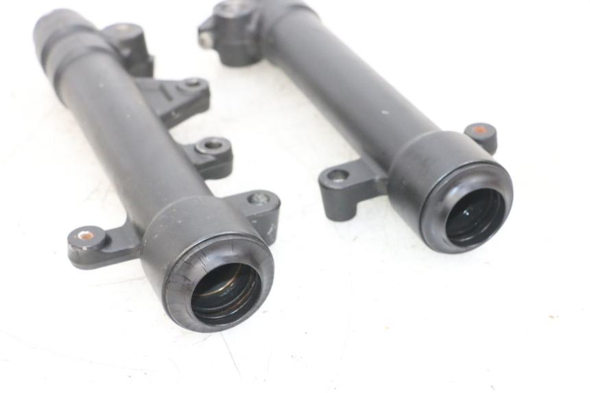 photo de FOURREAU FOURCHE YAMAHA X-MAX XMAX 125 (2010 - 2013) - Zoom état d’usage