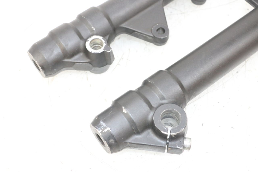 photo de FOURREAU FOURCHE YAMAHA X-MAX XMAX 125 (2010 - 2013) - Points de fixation