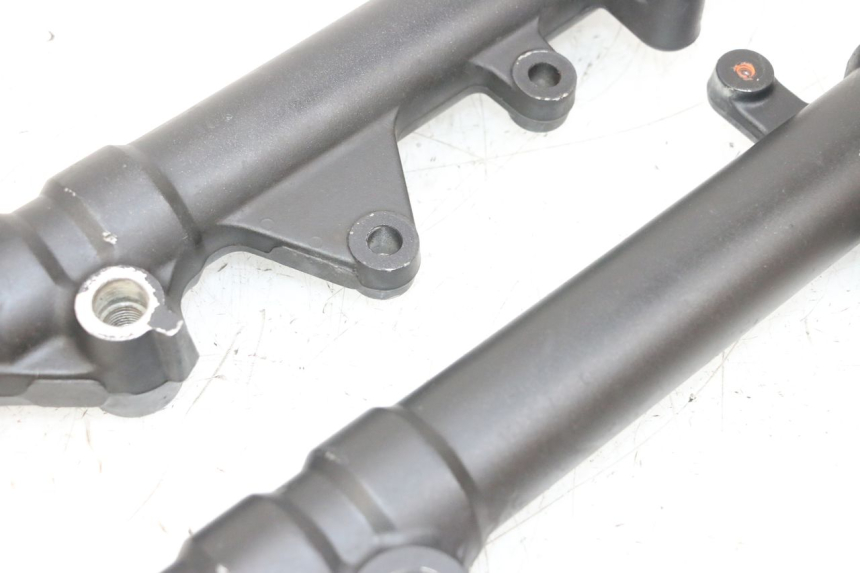 photo de FOURREAU FOURCHE YAMAHA X-MAX XMAX 125 (2010 - 2013) - État de surface