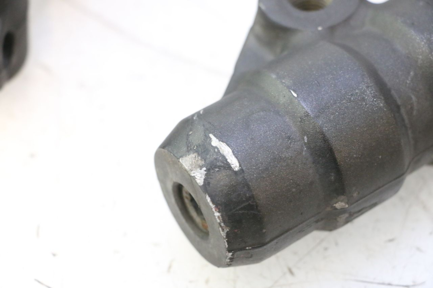 photo de FOURREAU FOURCHE YAMAHA X-MAX XMAX 125 (2010 - 2013) - Autre angle de vue
