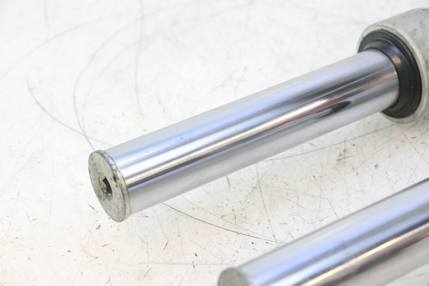 photo de FOURREAU FOURCHE PIAGGIO X9 EVOLUTION 125 (2003 - 2007) - État de surface