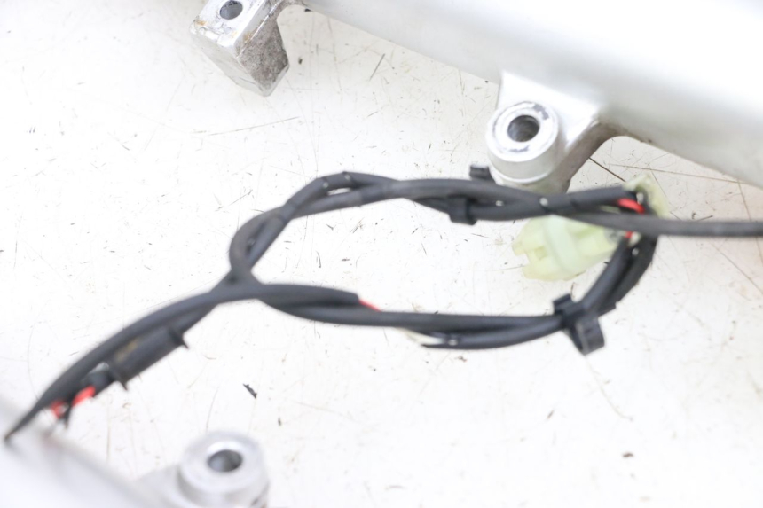 photo de FOURREAU FOURCHE KYMCO XCITING 250 (2006 - 2009) - Vue d’ensemble