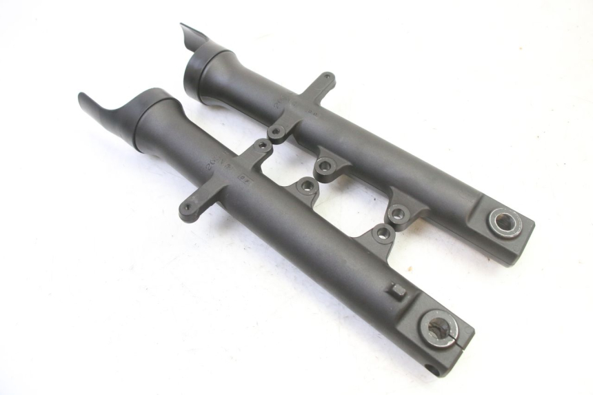 photo de FOURREAU FOURCHE YAMAHA XJ6 ABS 600 (2008 - 2016) - Détail de la pièce