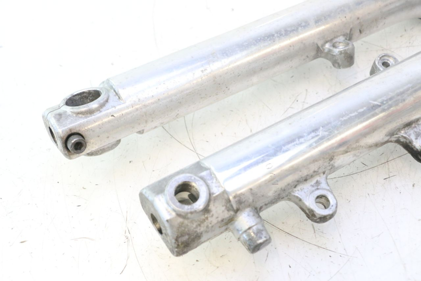 photo de FOURREAU FOURCHE YAMAHA XJR 1300 (1998 - 2002) - Détail de la pièce