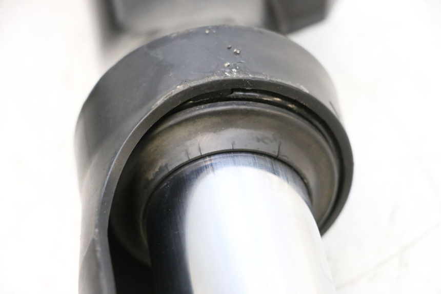 photo de FOURREAU FOURCHE YAMAHA XP T-MAX ABS 500 (2005 - 2005) - État de surface