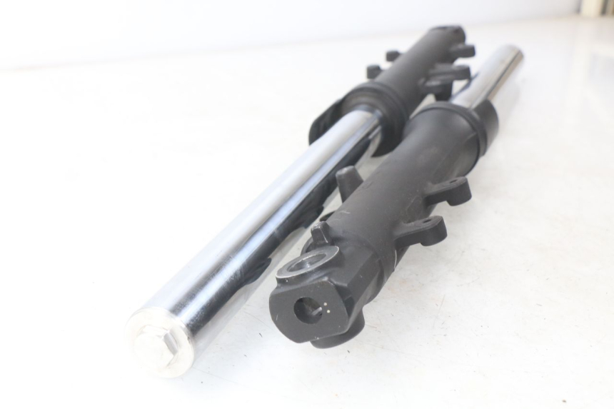 photo de FOURREAU FOURCHE YAMAHA XP T-MAX TMAX 500 (2008 - 2012) - Pièce contrôlée