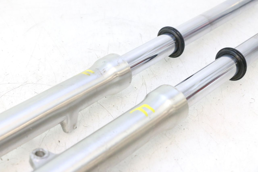 photo de FOURREAU FOURCHE YAMAHA XV VIRAGO 535 (1988 - 2004) - État de surface
