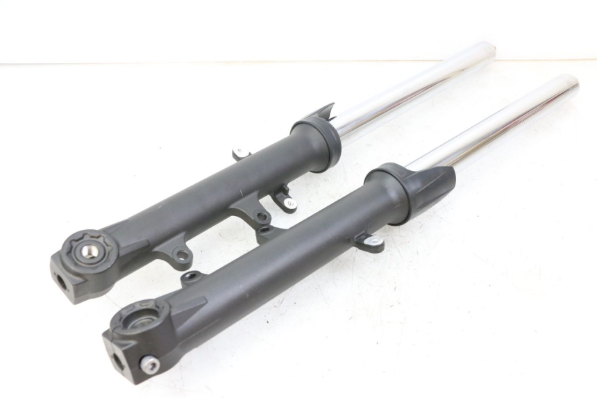 photo de FOURREAU FOURCHE YAMAHA TRACER 7 700 (2020 - 2024) - Vue principale