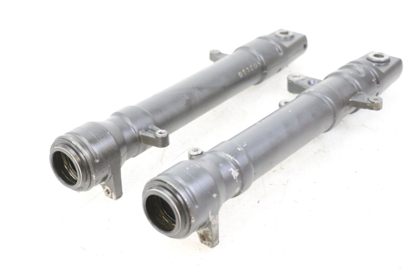 photo de FOURREAU FOURCHE YAMAHA TZR 50 (2008 - 2016) - Points de fixation