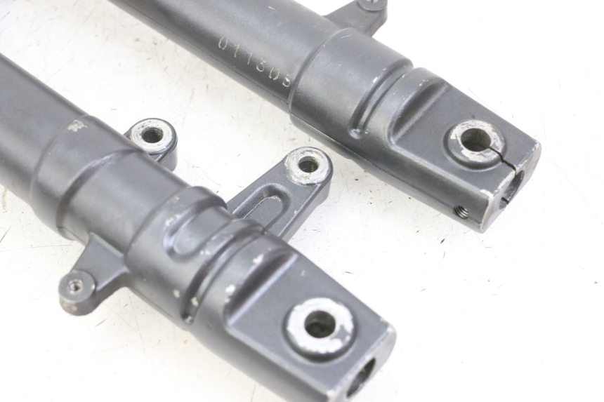 photo de FOURREAU FOURCHE YAMAHA TZR 50 (2008 - 2016) - Pièce contrôlée