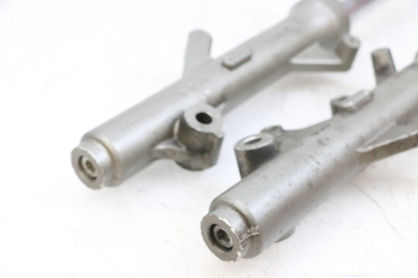 photo de FOURREAU FOURCHE YAMAHA YP MAJESTY 125 (2002 - 2006) - Zoom état d’usage