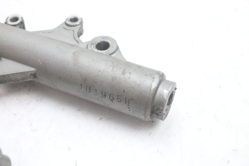photo de FOURREAU FOURCHE YAMAHA YP MAJESTY 125 (1998 - 2001) - Vue d’ensemble