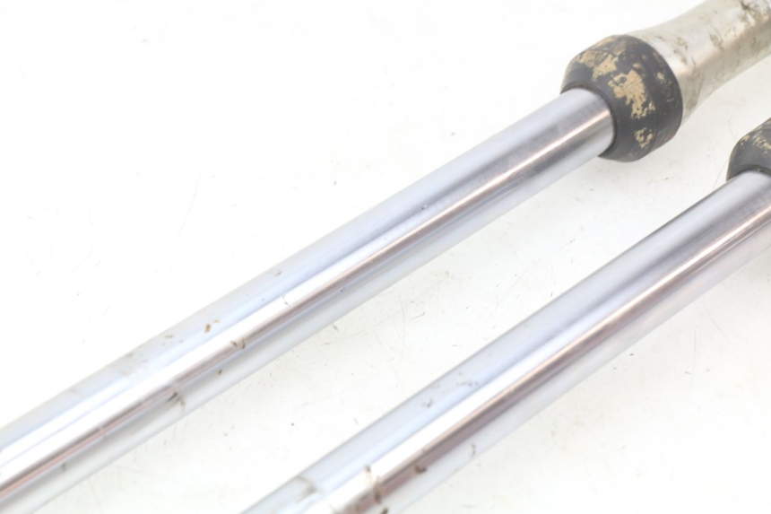 photo de FOURREAU FOURCHE YAMAHA YZ 80 (1982 - 1983) - Marquages et références