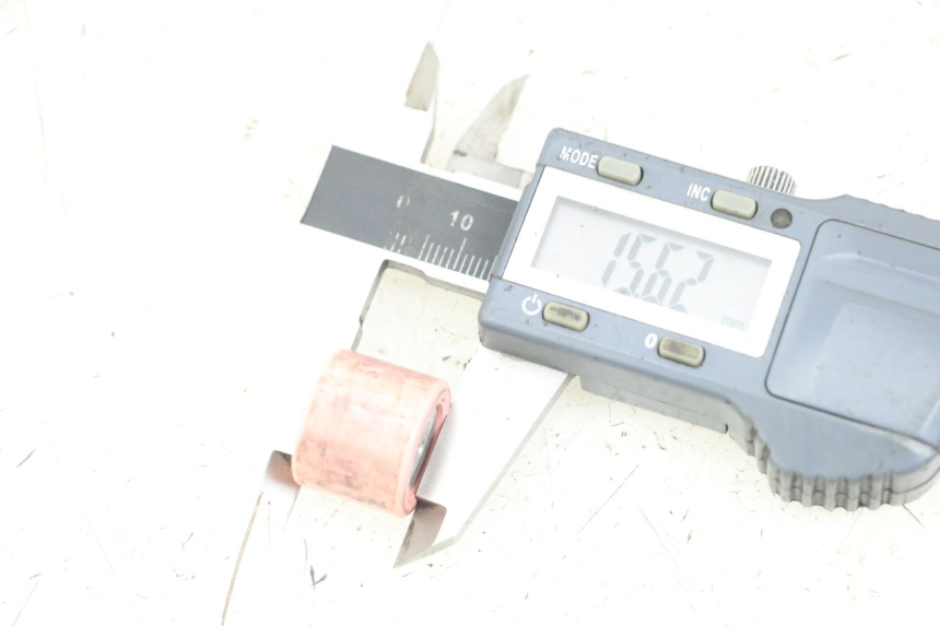 photo de GALETS VARIATEUR GILERA DNA 50 (2000 - 2007) - Détail de la pièce