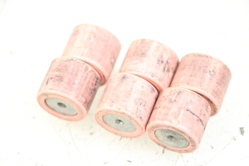 photo de GALETS VARIATEUR GILERA DNA 50 (2000 - 2007) - Autre angle de vue