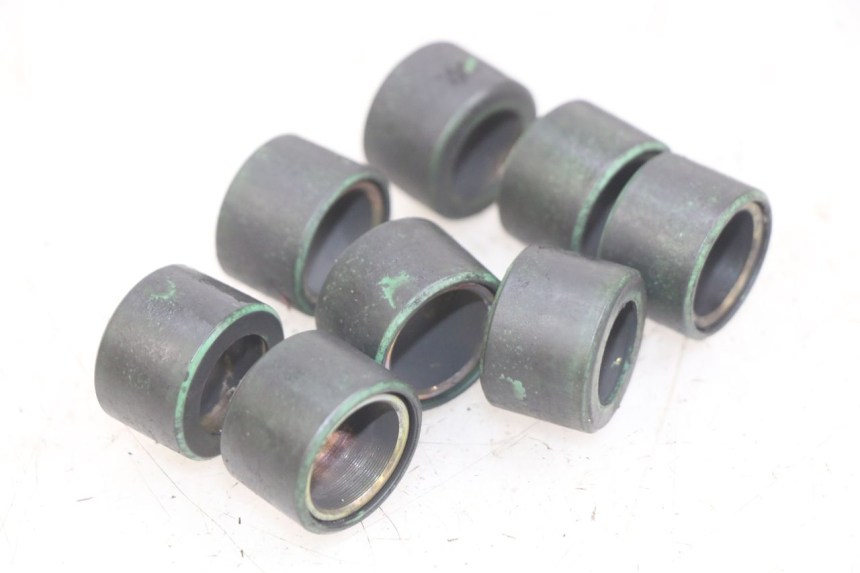 photo de GALETS VARIATEUR PIAGGIO MP3 LT 400 (2007 - 2012) - Zoom état d’usage