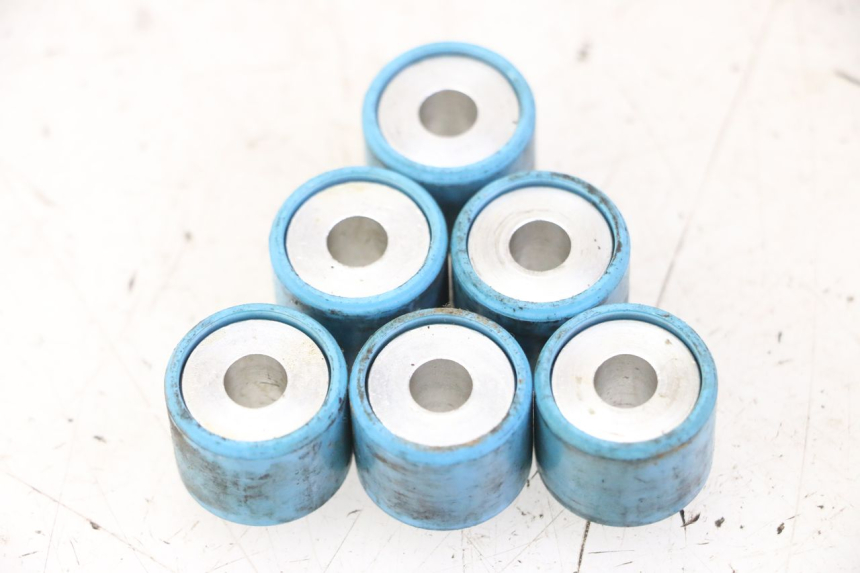 photo de GALETS VARIATEUR PIAGGIO VESPA GRANTURISMO 200 (2004 - 2005) - Vue principale