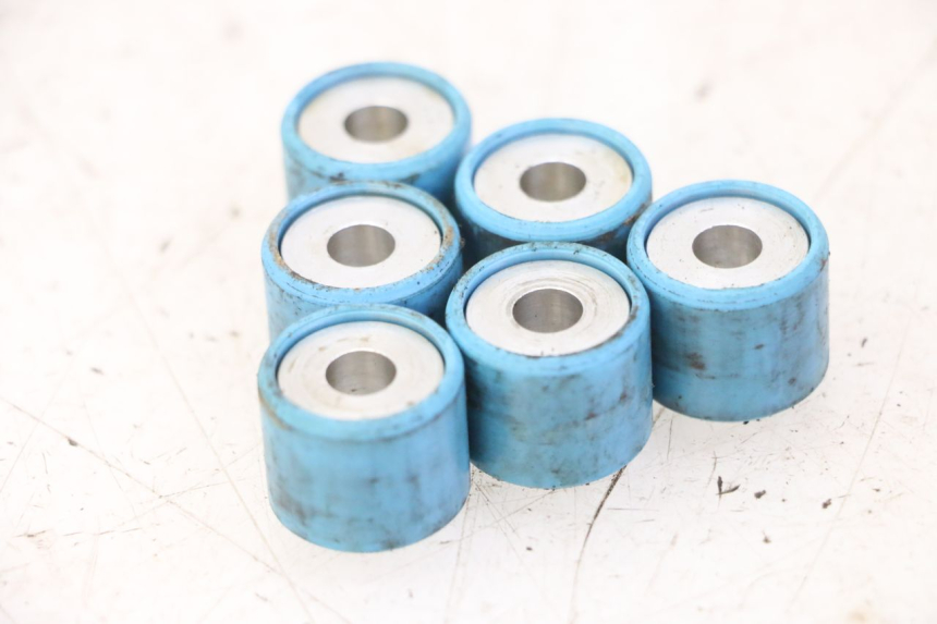 photo de GALETS VARIATEUR PIAGGIO VESPA GRANTURISMO 200 (2004 - 2005) - Autre angle de vue