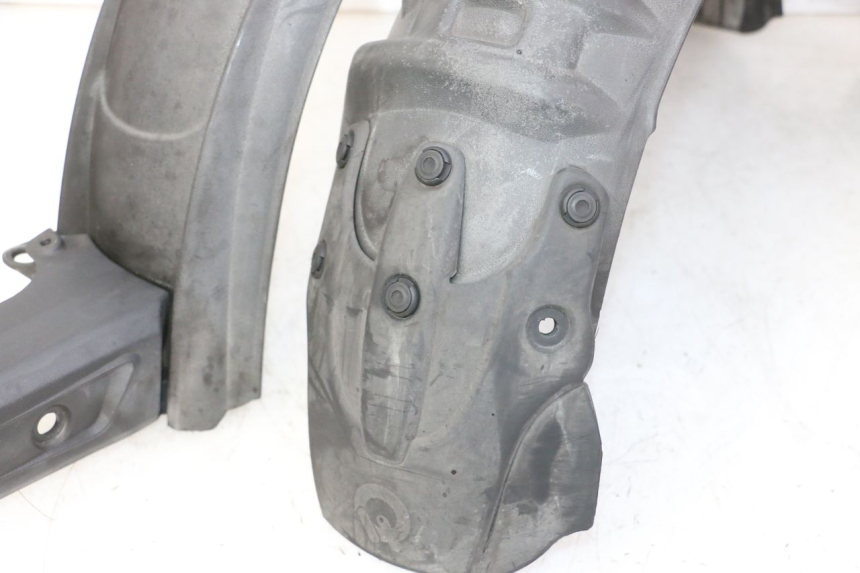 photo de GARDE BOUE ARRIERE QUADRO 4 4D 350 (2015 - 2018) - Vue produit