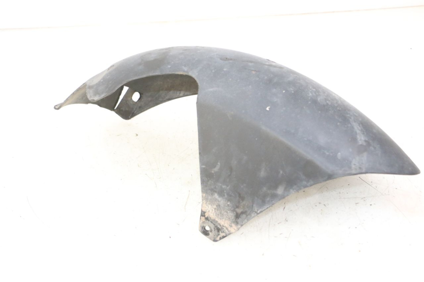 photo de GARDE BOUE ARRIERE KYMCO AGILITY 4T 50 (2018 - 2022) - Gros plan technique