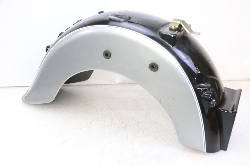 photo de Rear mudguard HYOSUNG GV AQUILA 125 (2000 - 2009) - Détails caractéristiques
