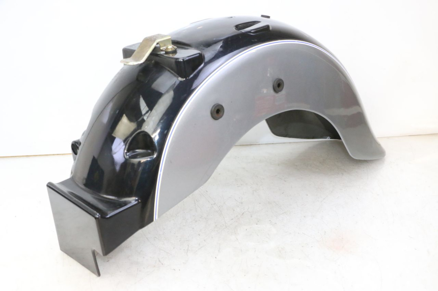 photo de Rear mudguard HYOSUNG GV AQUILA 125 (2000 - 2009) - Points de fixation