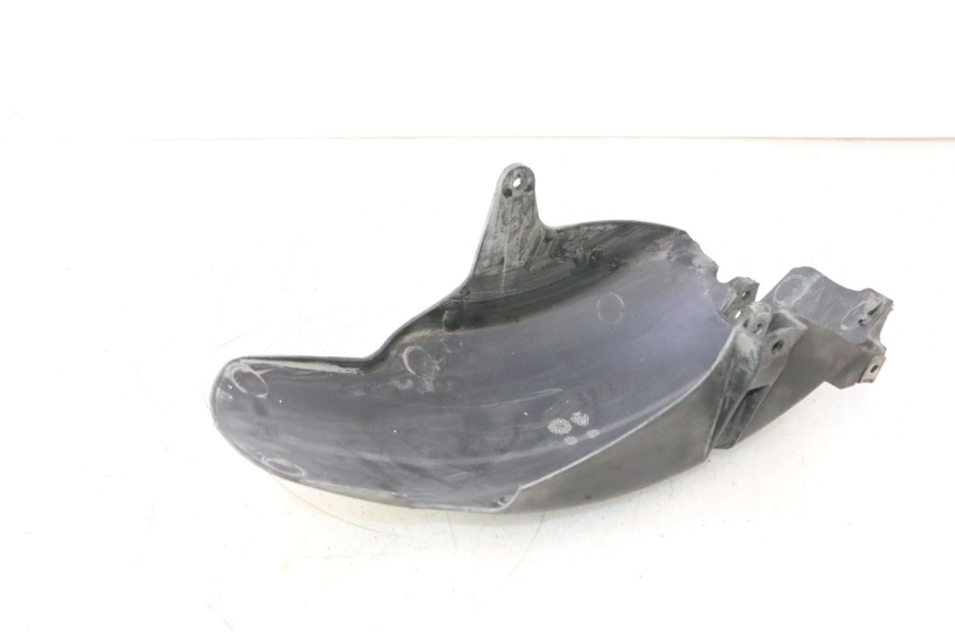 photo de GARDE BOUE ARRIERE APRILIA ATLANTIC S 125 (2010 - 2013) - Gros plan technique