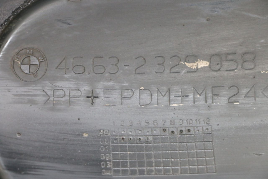 photo de GARDE BOUE ARRIERE BMW C1 125 (2000 - 2003) - Détail de la pièce