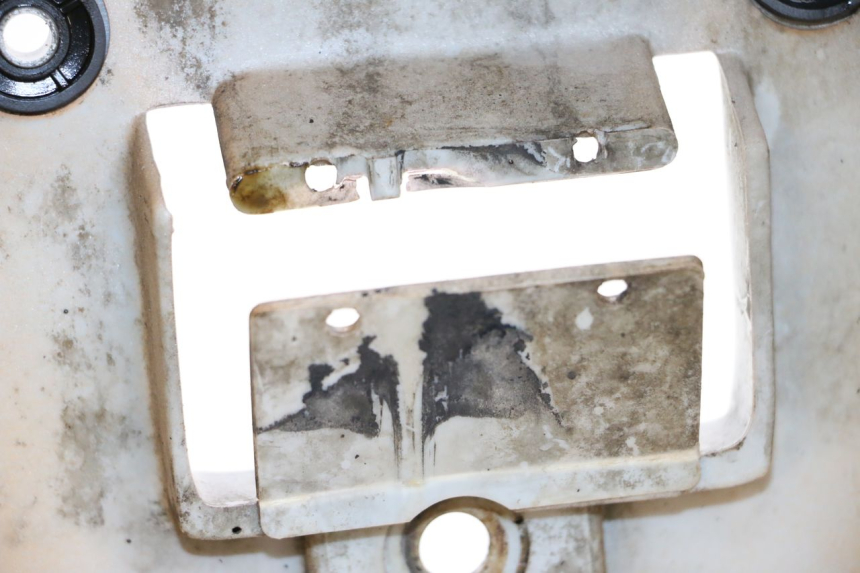 photo de GARDE BOUE ARRIERE APRILIA CLASSIC 125 (1995 - 2001) - Zoom état d’usage