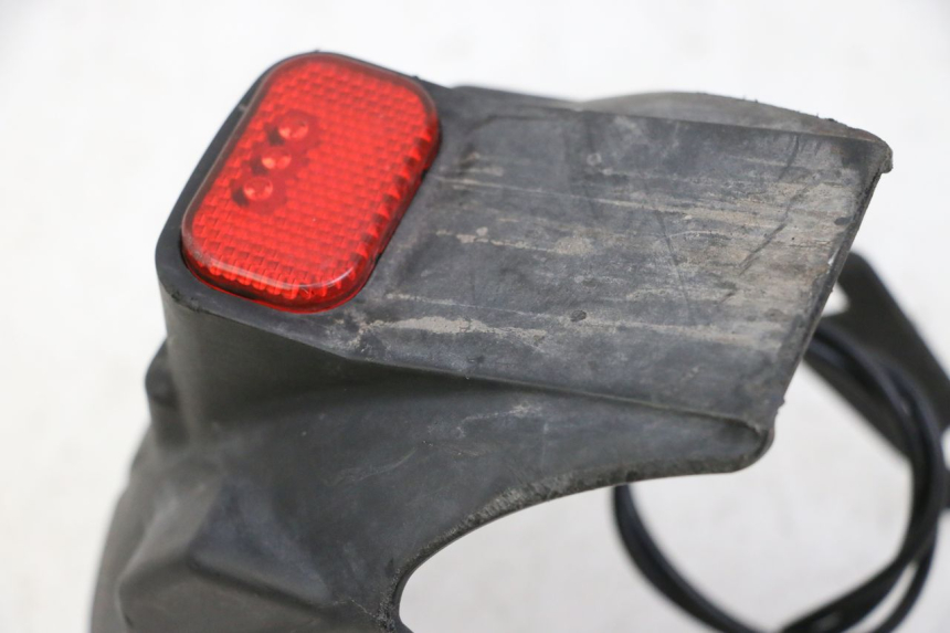 photo de GARDE BOUE ARRIERE KUKIRIN G2 MASTER 1 - Autre angle de vue