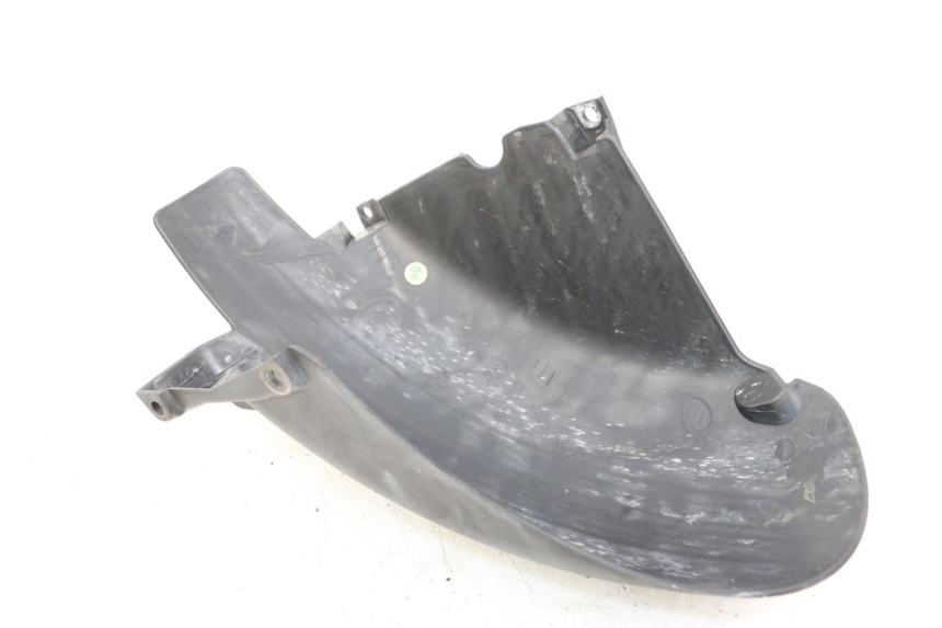 photo de GARDE BOUE ARRIERE PEUGEOT GEOPOLIS RS 125 (2007 - 2009) - Zoom état d’usage