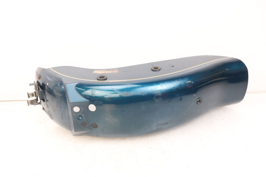 photo de GARDE BOUE ARRIERE SUZUKI GZ MARAUDER 125 (1998 - 2004) - Points de fixation