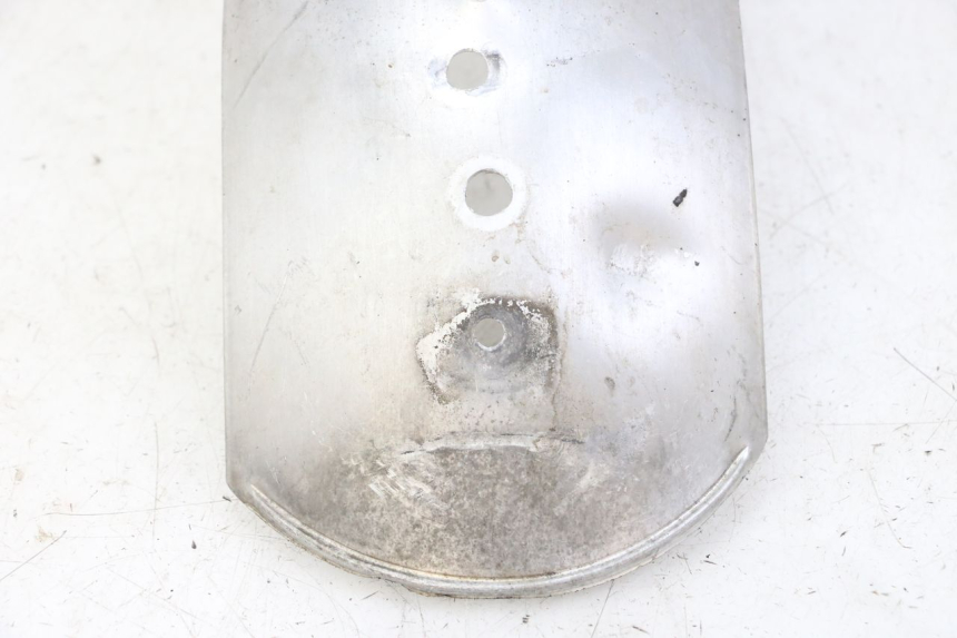 photo de GARDE BOUE ARRIERE BMW K 75 RT 750 (1989 - 1997) - Points de fixation