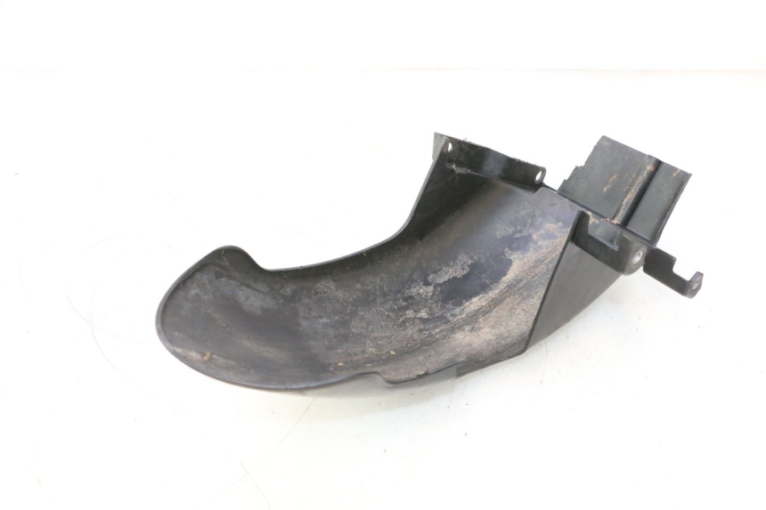 photo de GARDE BOUE ARRIERE PEUGEOT KISBEE 4T 50 (2010 - 2017) - Points de fixation
