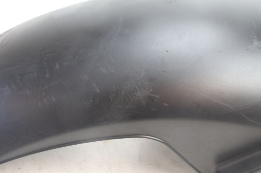 photo de GARDE BOUE ARRIERE PEUGEOT KISBEE 4T 50 (2010 - 2017) - Gros plan technique