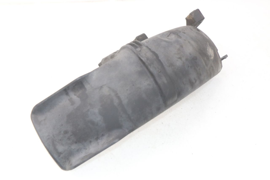 photo de GARDE BOUE ARRIERE PIAGGIO LIBERTY 4T 50 (2009 - 2015) - Zoom état d’usage